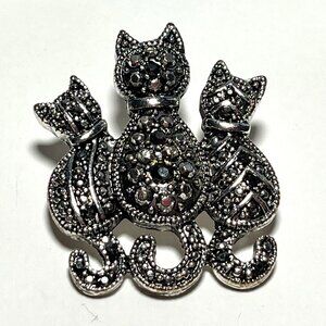 Vintage Three Cats Kittens Marcasite Lapel Pin Brooch